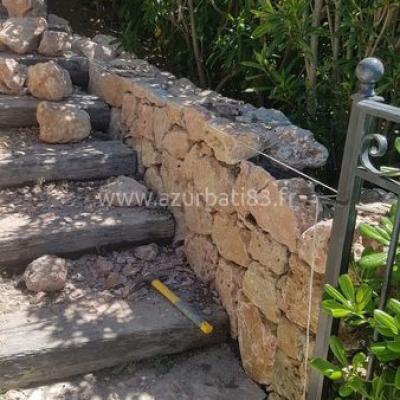 Construction Mur En Pierre Naturelle à Fréjus - maçon fréjus